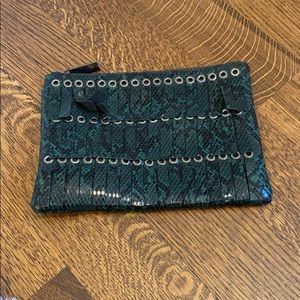 TOPSHOP TURQUOISE FRINGE CLUTCH